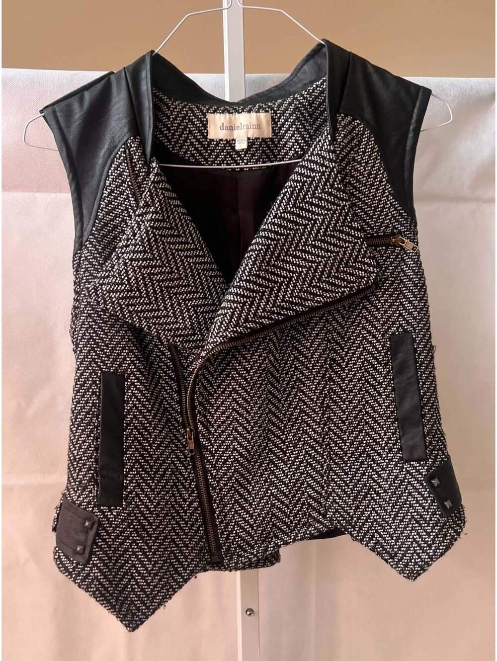 Daniel Rainn Women's Sleeveless Tweed and Faux Leather Moto Vest, Size Large